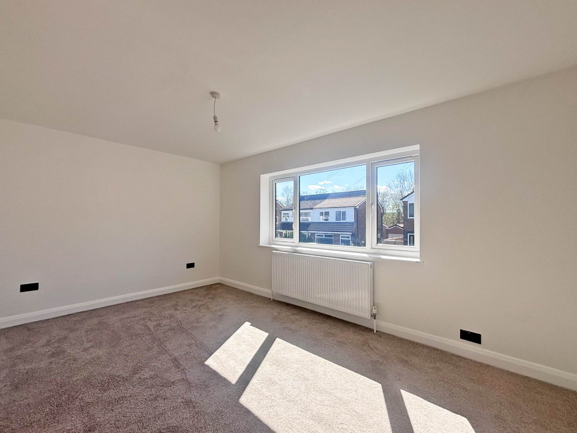 Pine Way, Lees, Image 11