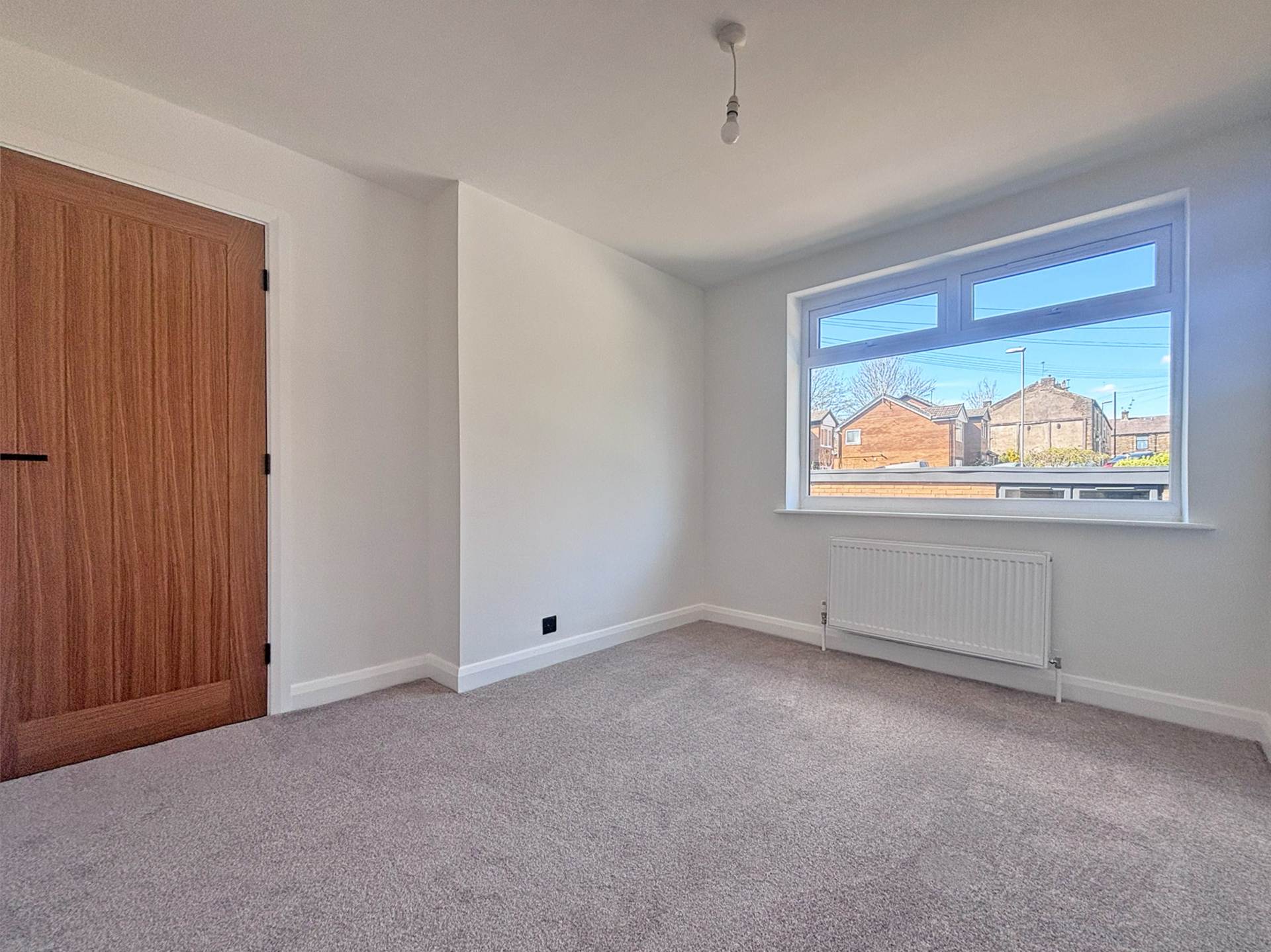 Pine Way, Lees, Image 13