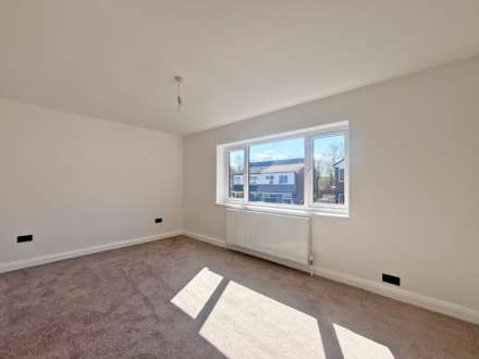 Pine Way, Lees, Image 11