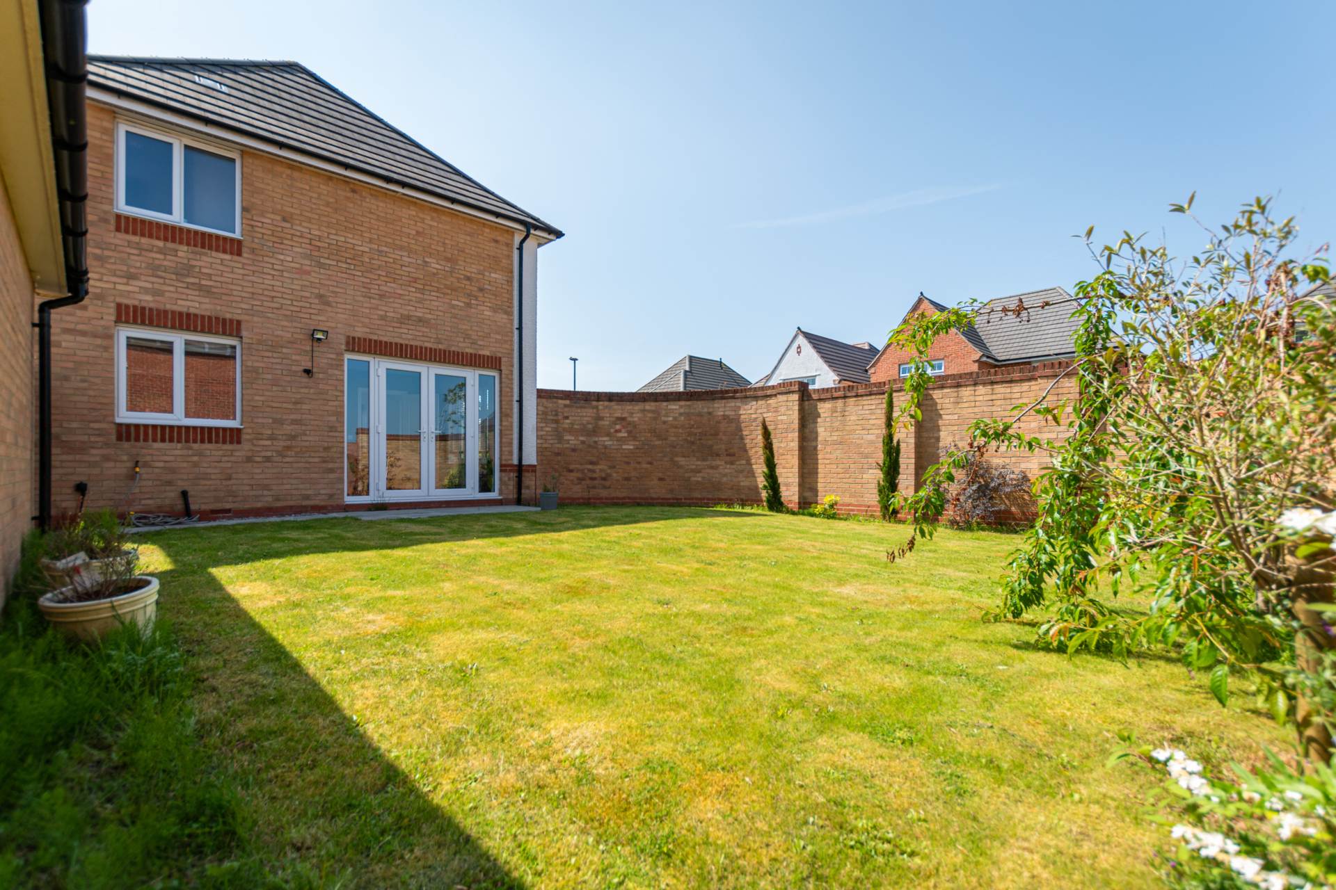Celandine Close, Oldham, Image 23