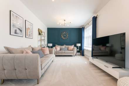 Celandine Close, Oldham, Image 4