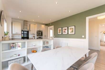Celandine Close, Oldham, Image 7