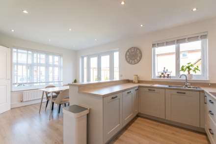 Celandine Close, Oldham, Image 8