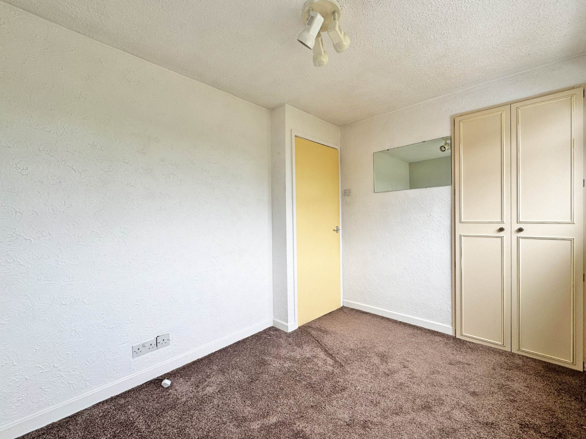 Lea View, Oldham, Image 16