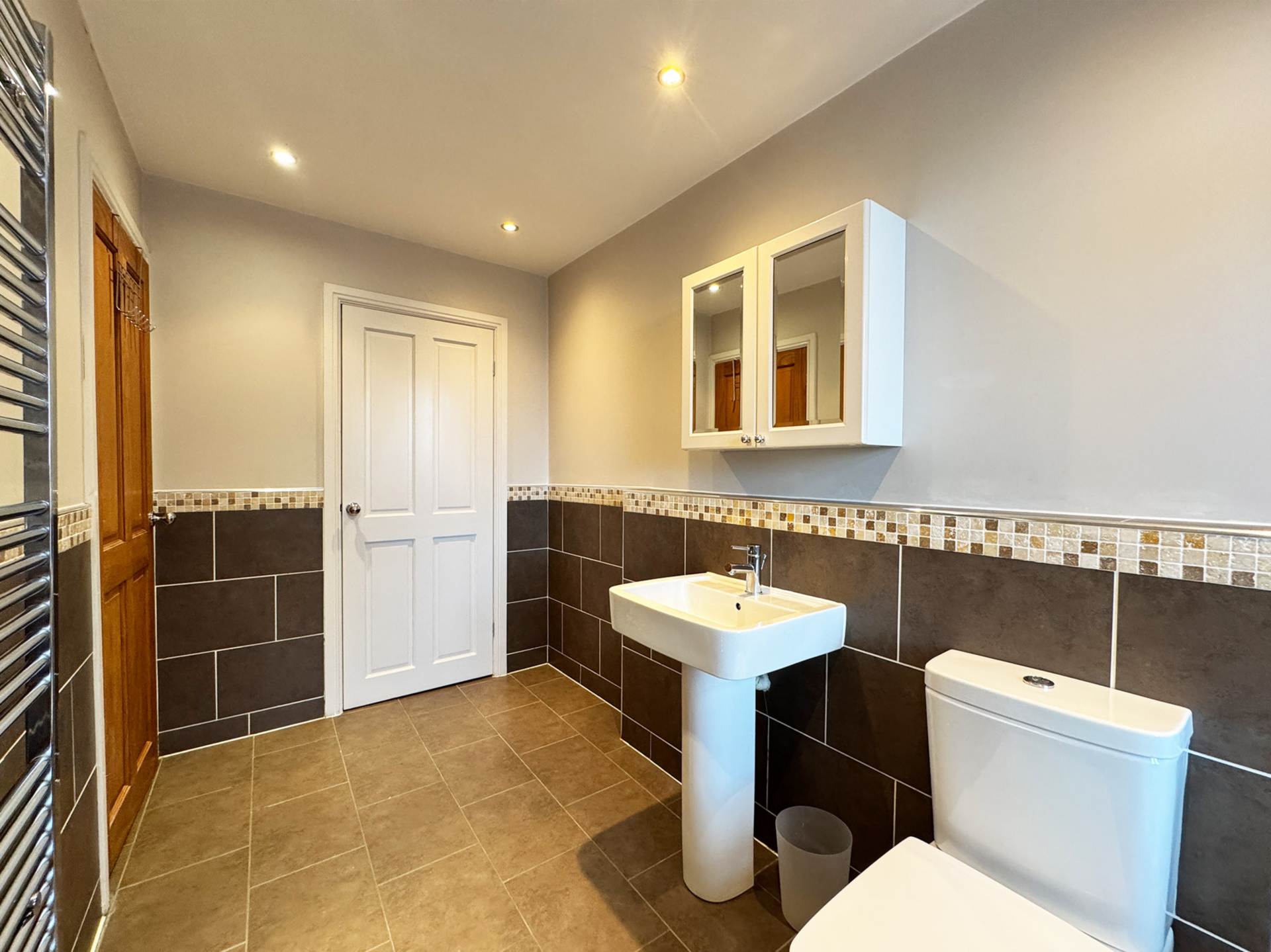 Buckstones Road, Shaw, Image 11