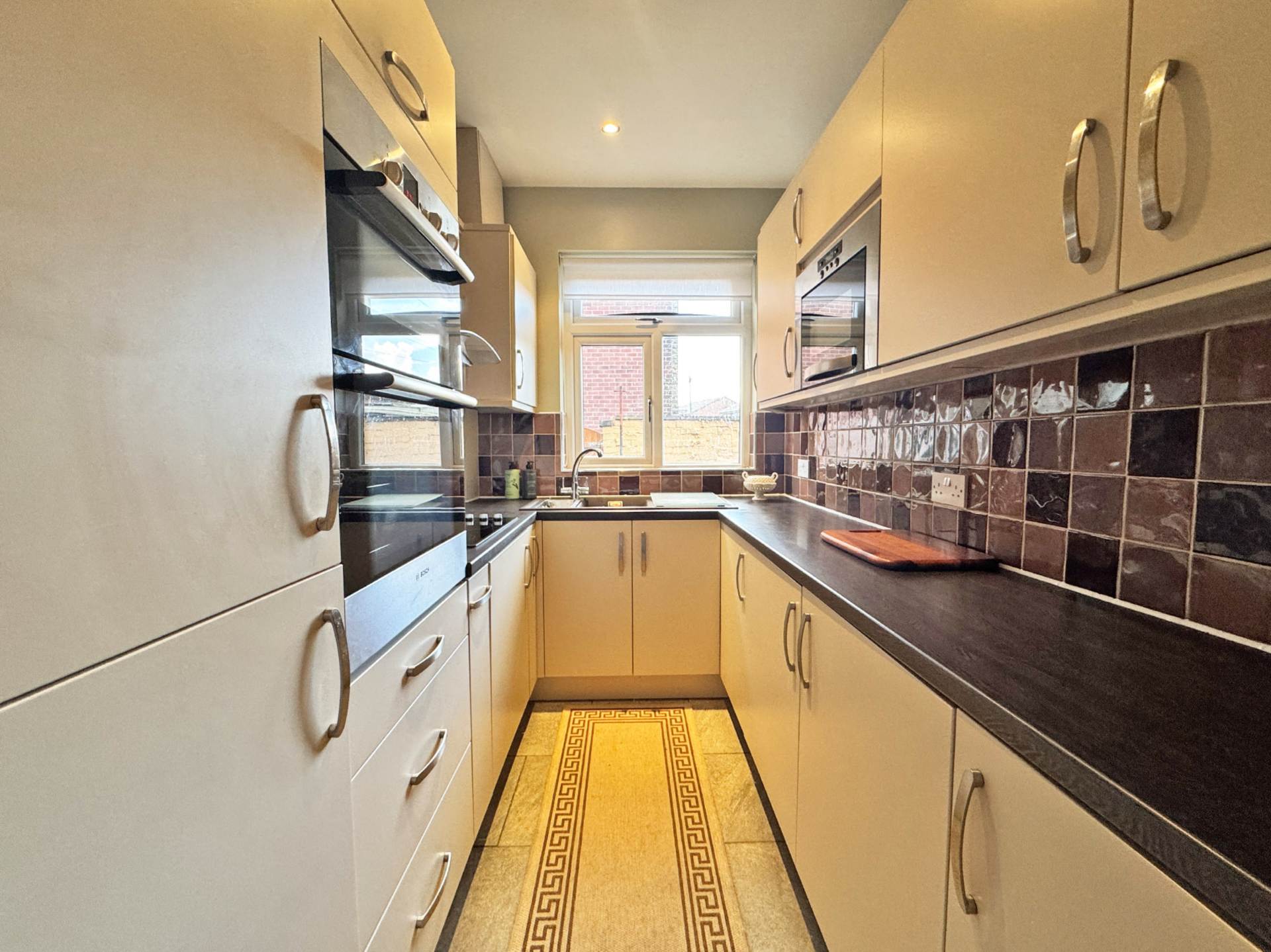 Buckstones Road, Shaw, Image 6