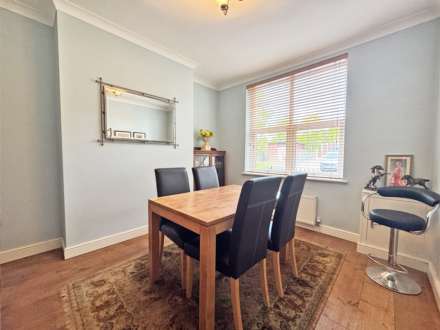 Buckstones Road, Shaw, Image 4