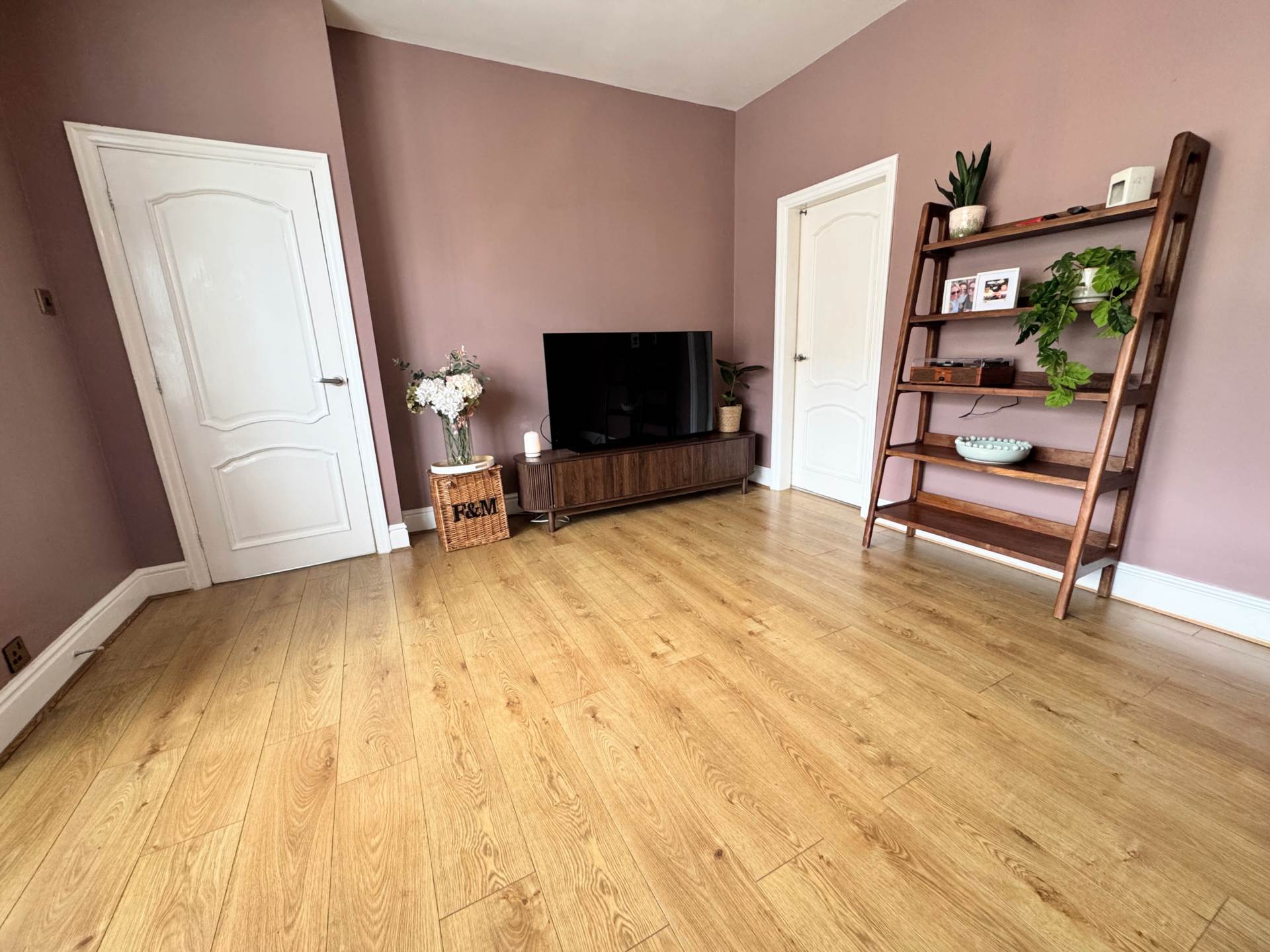 Thornham Lane, Royton, Image 3
