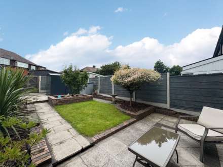 Thornham Lane, Royton, Image 16