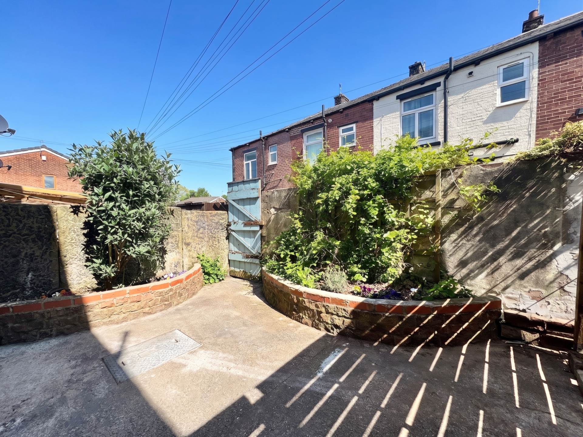 Brunswick Street, Shaw, Image 12