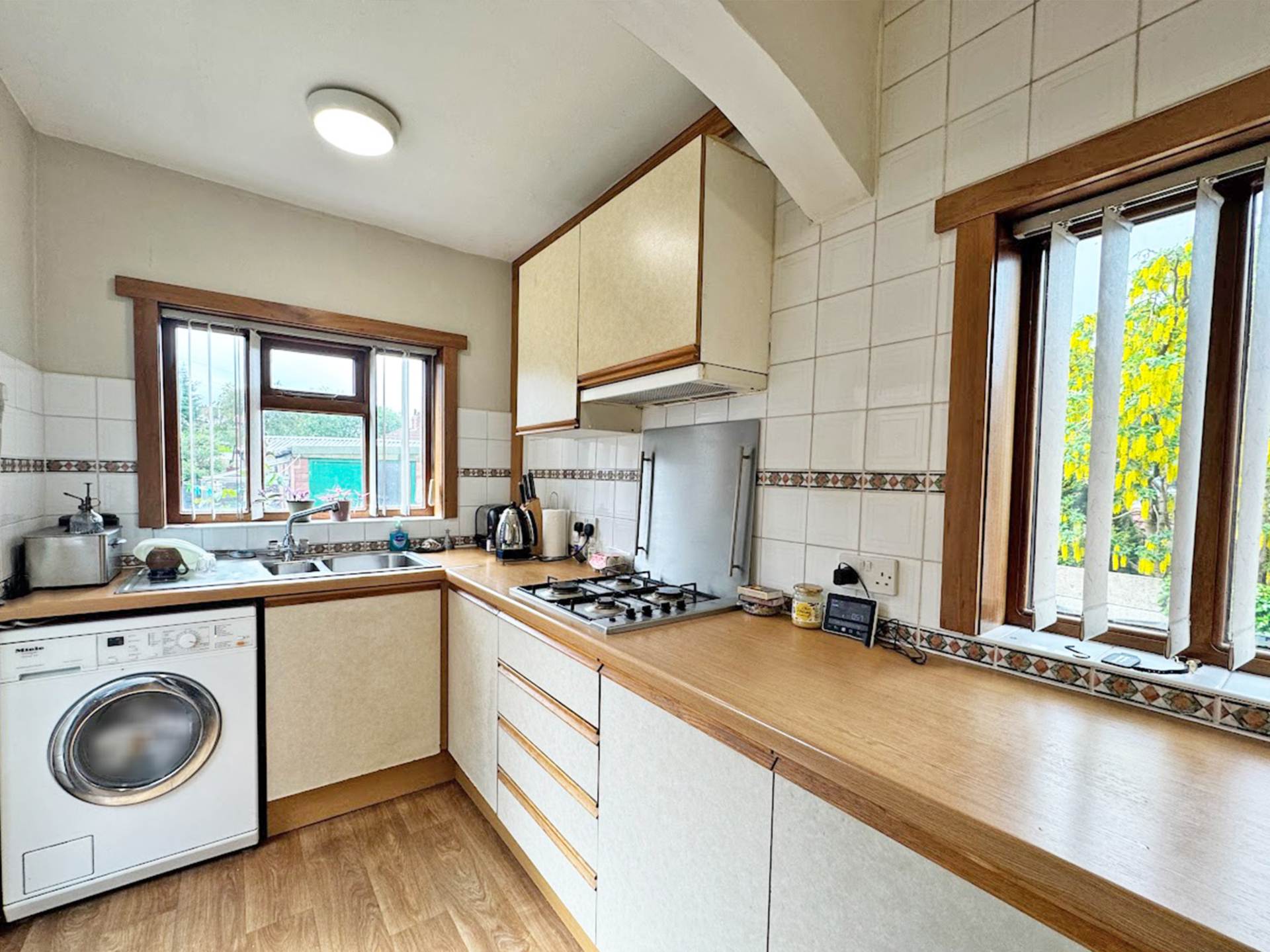 Hodge Road, Oldham, Image 4