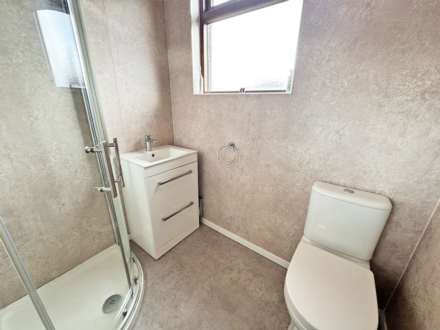 Hodge Road, Oldham, Image 9
