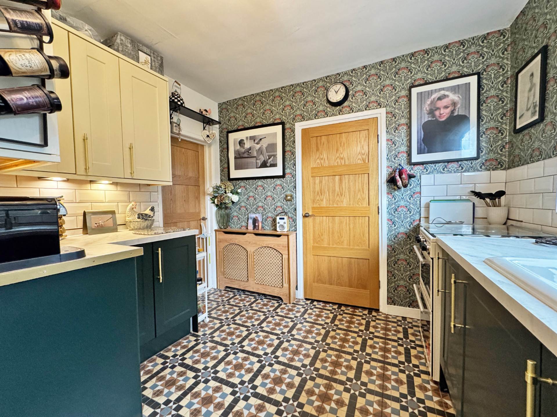 Edward Road, Shaw, Image 9