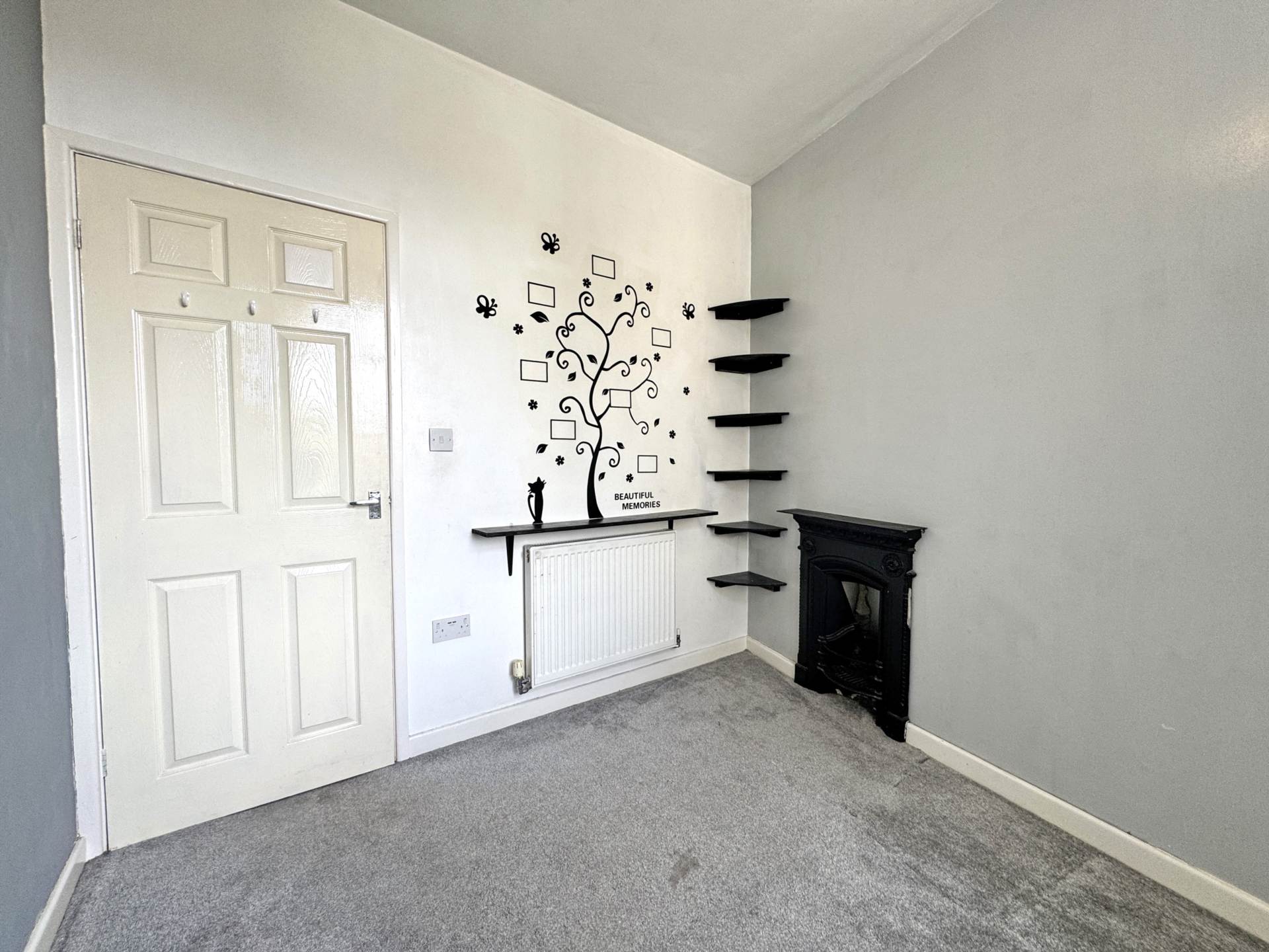 Ripponden Road, Watersheddings, Image 14