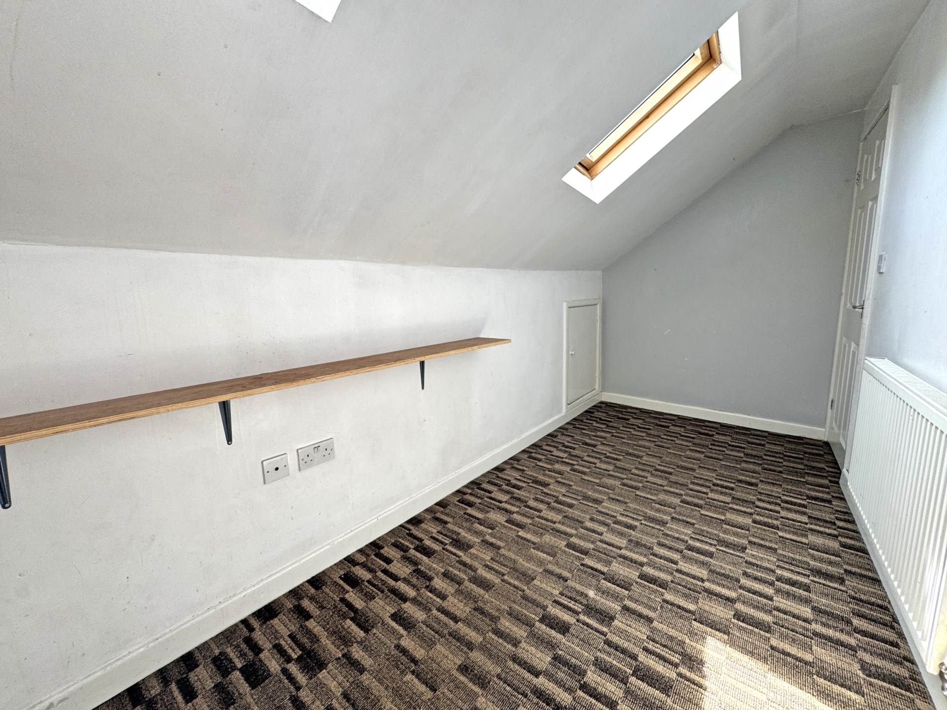 Ripponden Road, Watersheddings, Image 16