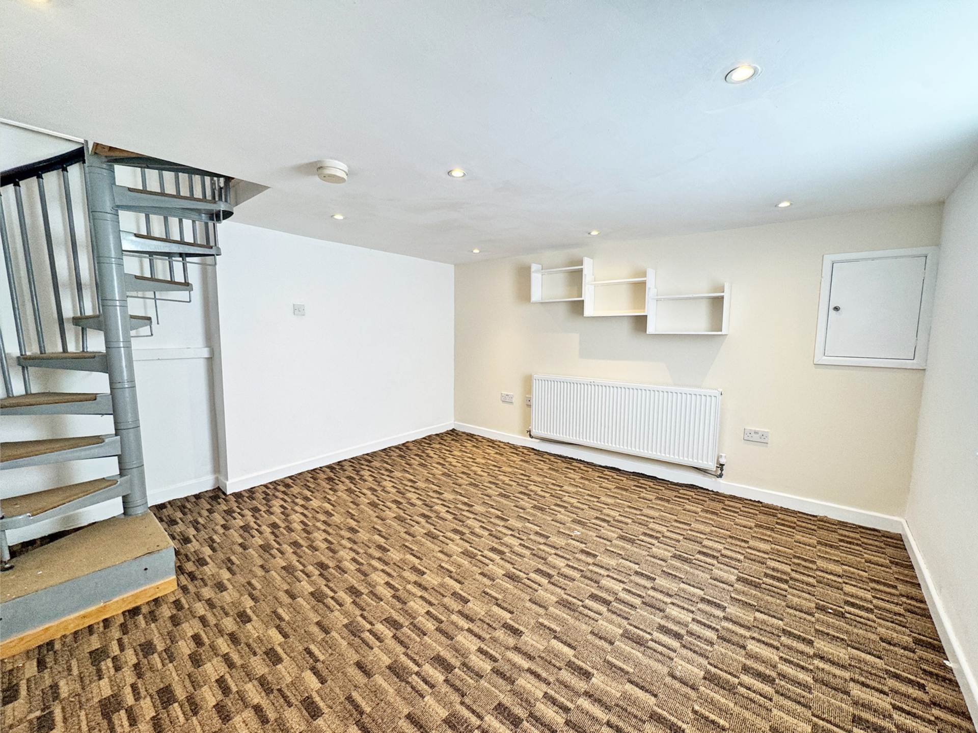 Ripponden Road, Watersheddings, Image 18