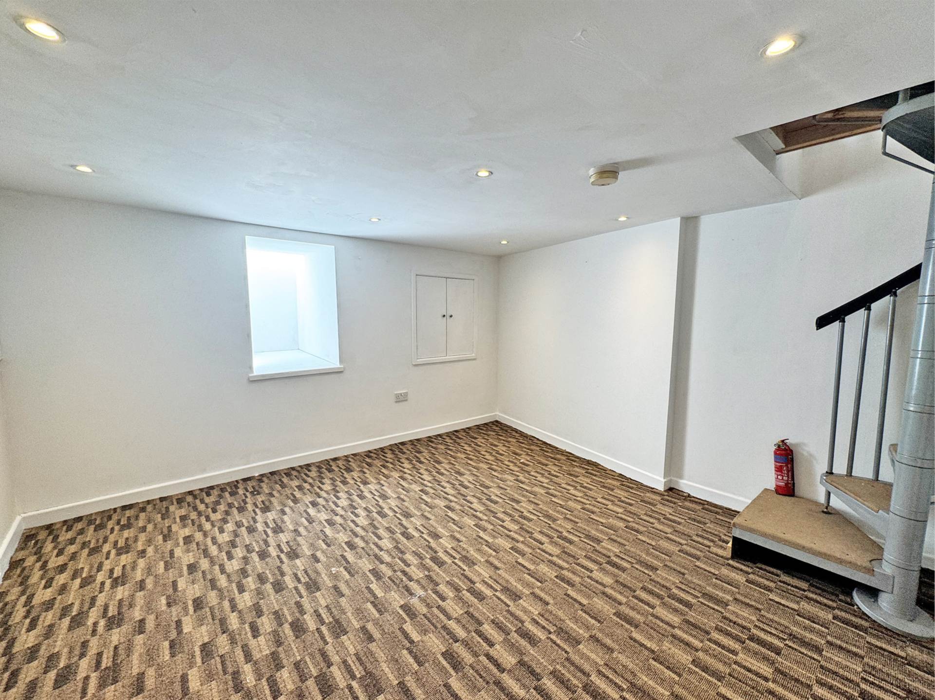 Ripponden Road, Watersheddings, Image 19
