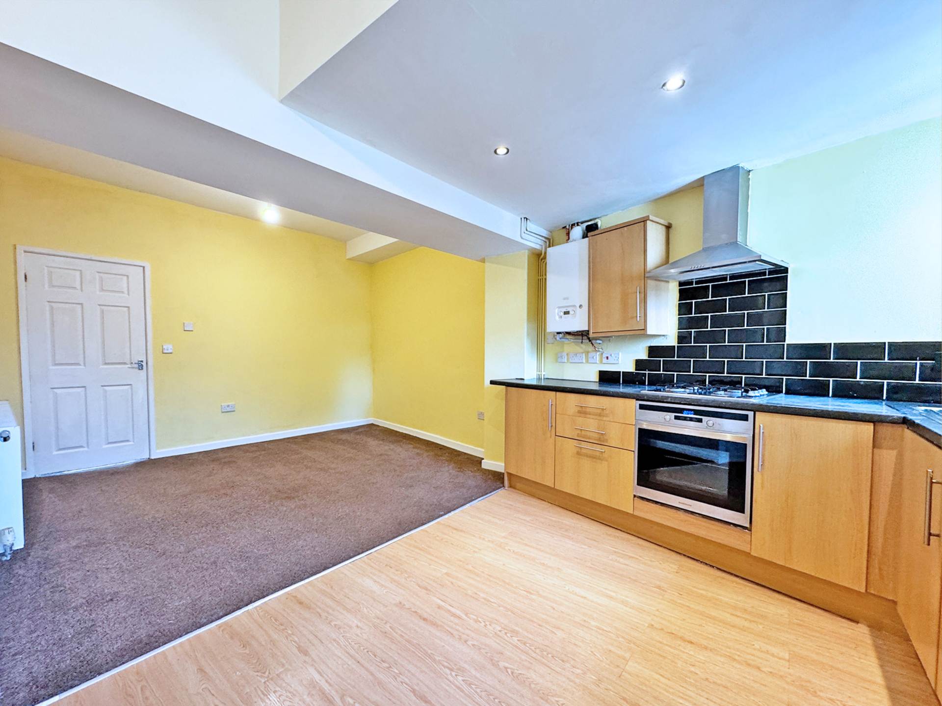 Ripponden Road, Watersheddings, Image 4
