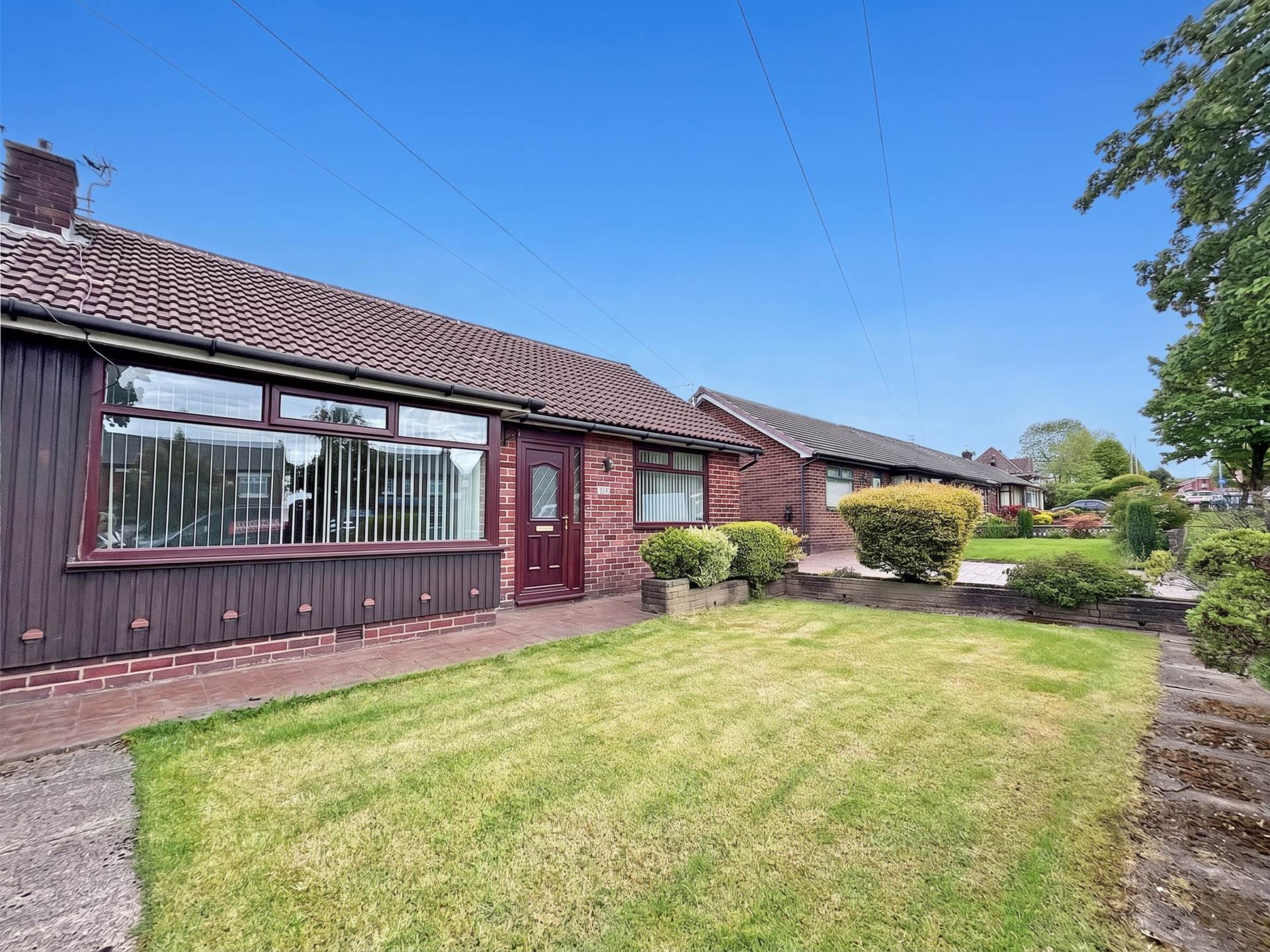 Broadway, Royton, Image 12