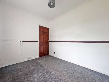 Broadway, Royton, Image 10
