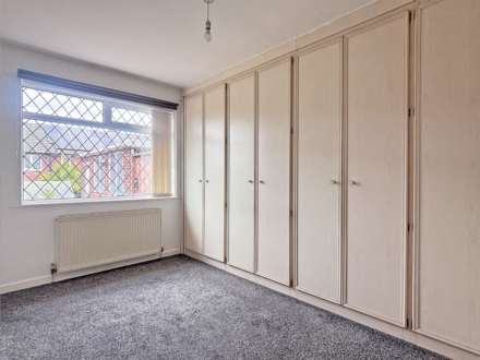 Broadway, Royton, Image 7