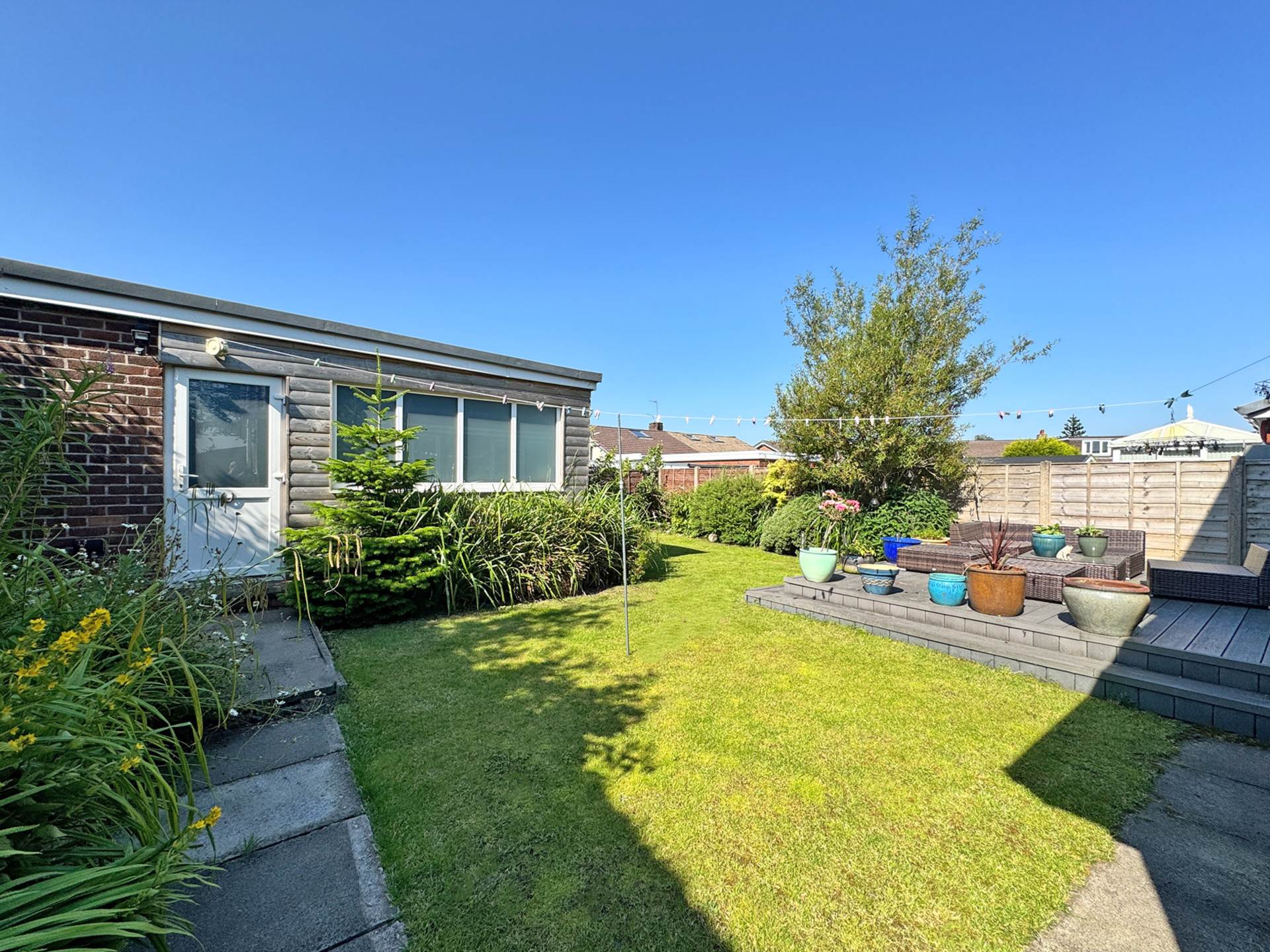 Braemore Close, Oldham, Image 24