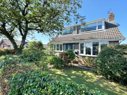 Property For Sale Braemore Close, Shaw, Oldham