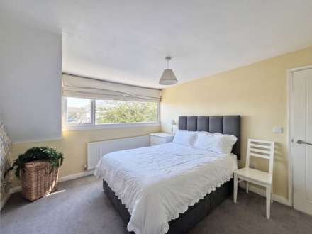 Braemore Close, Oldham, Image 14
