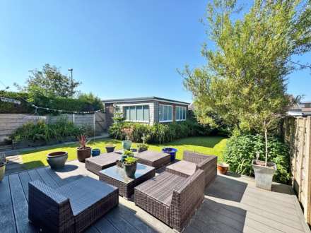 Braemore Close, Oldham, Image 23