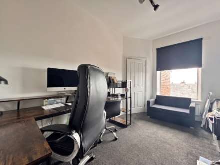 Radcliffe Road, Moorside Oldham, Image 10