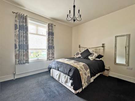 Radcliffe Road, Moorside Oldham, Image 8
