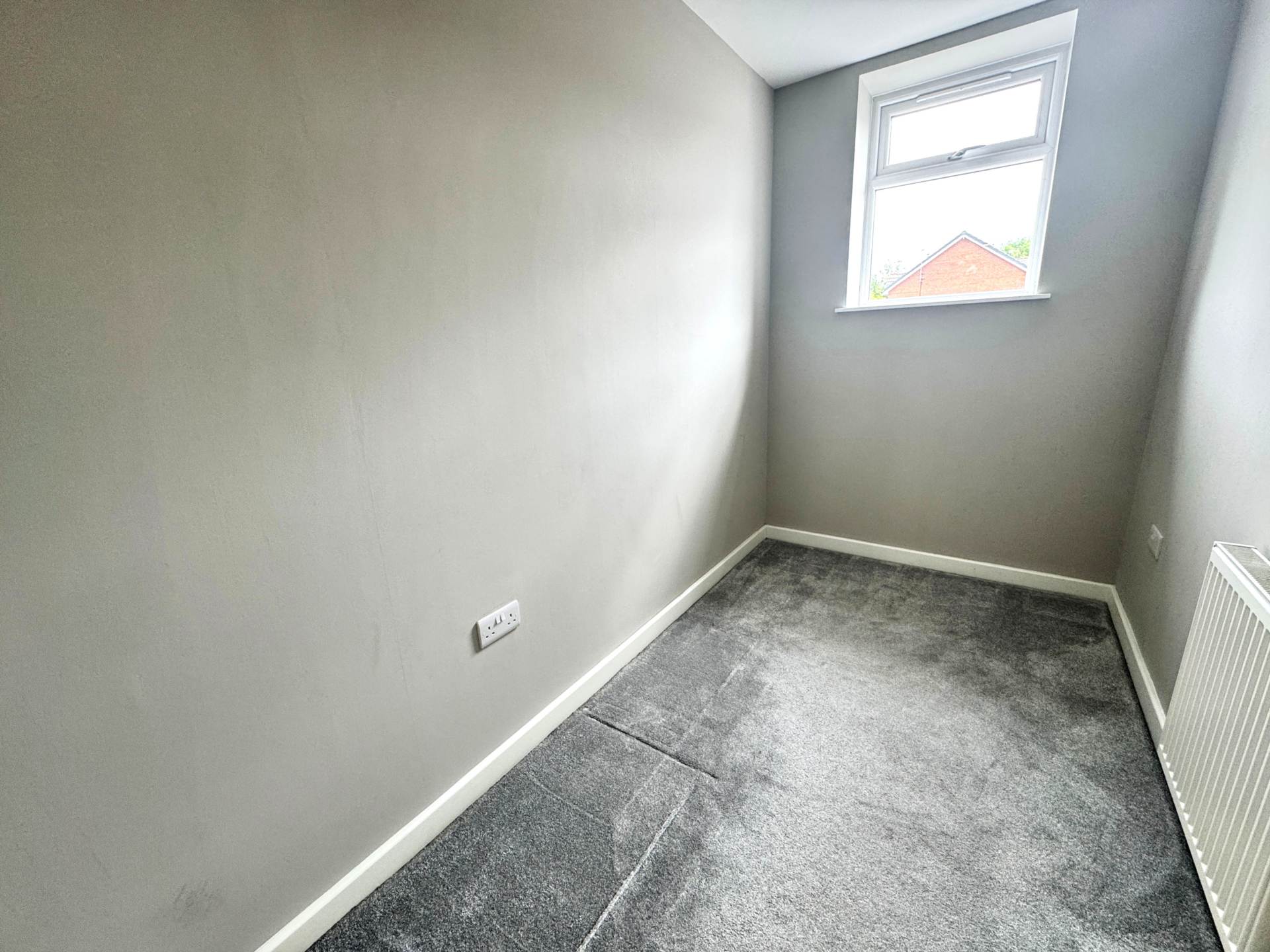 Shaw Road, Royton, Image 12