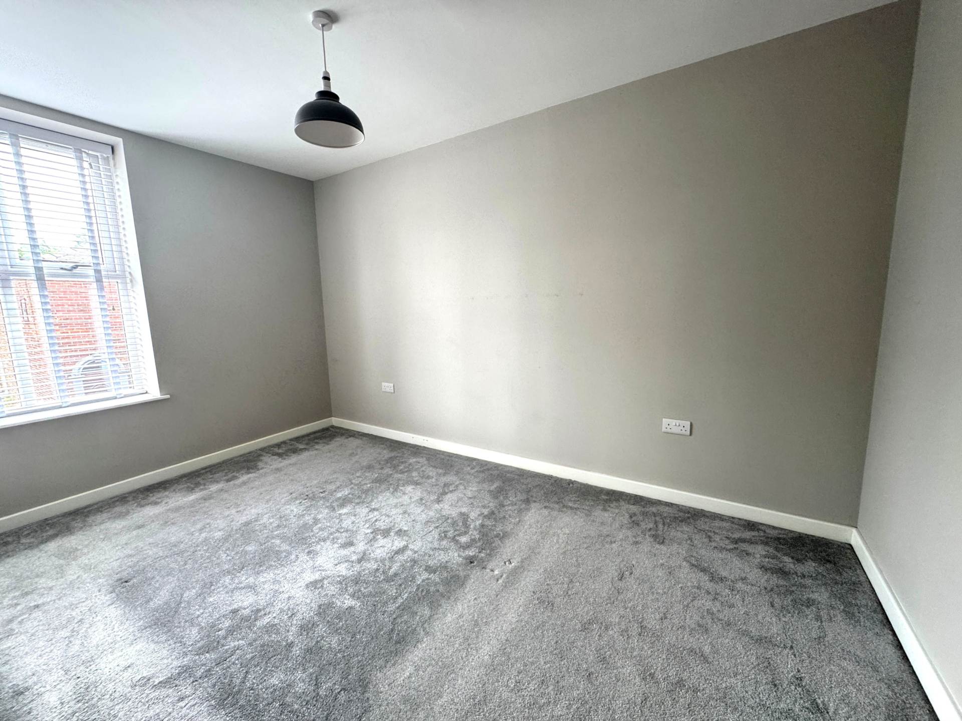 Shaw Road, Royton, Image 6