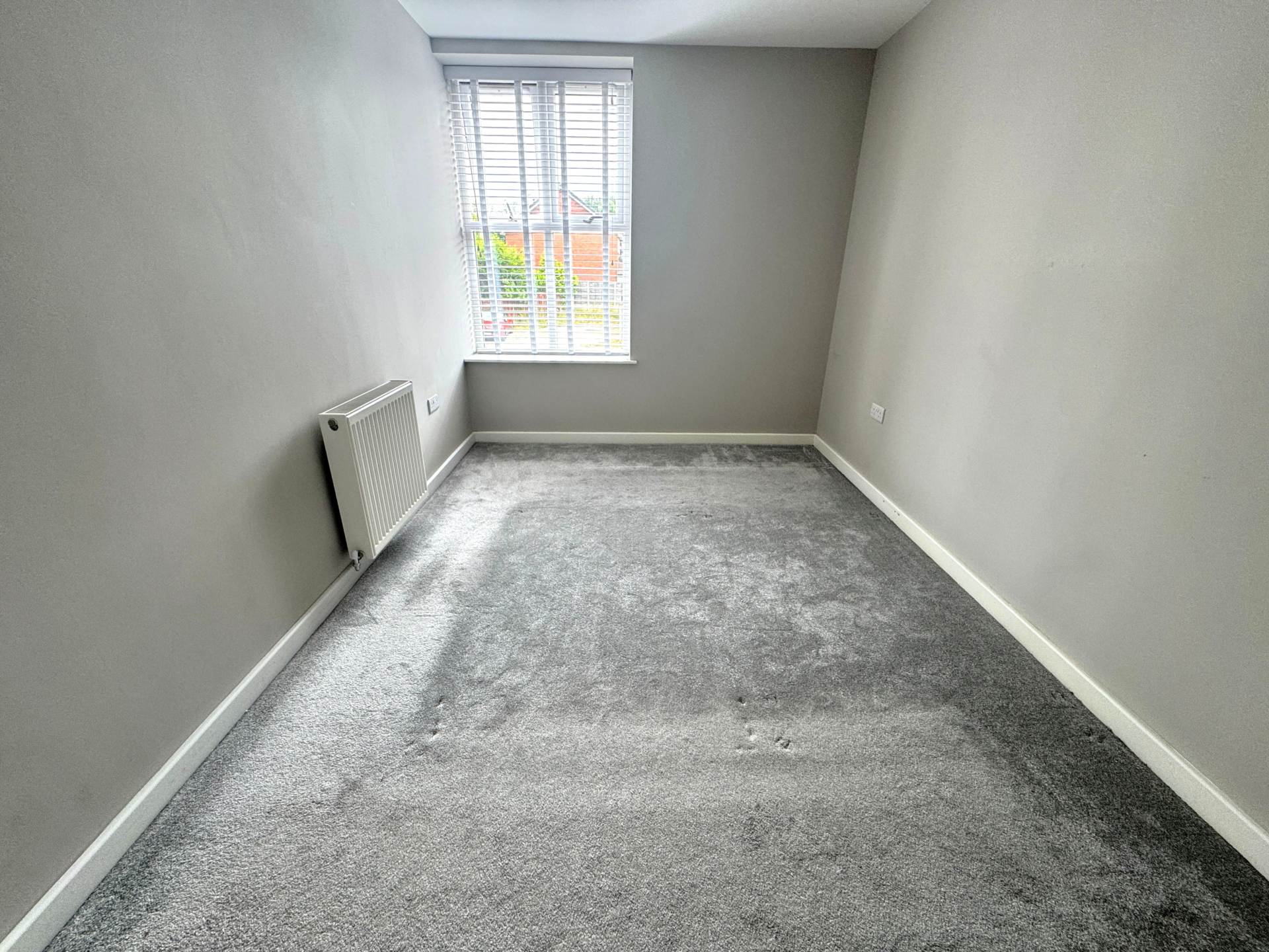 Shaw Road, Royton, Image 7
