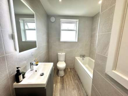 Shaw Road, Royton, Image 10