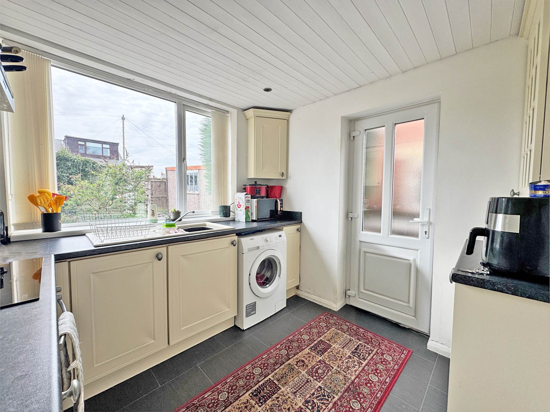Blackshaw Lane, Royton, Image 5