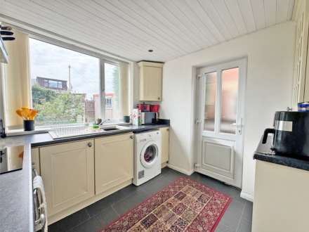 Blackshaw Lane, Royton, Image 5