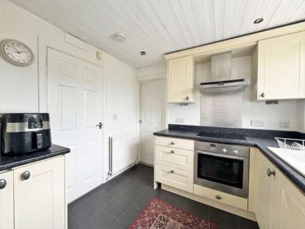 Blackshaw Lane, Royton, Image 6