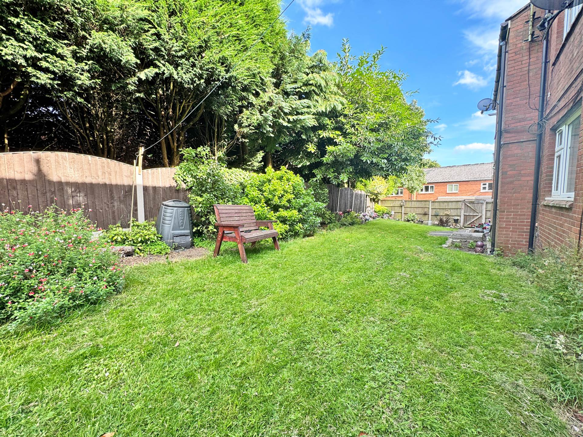 Assheton Road, Shaw Oldham, Image 14