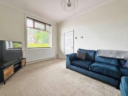 Rochdale Road, Royton, Image 2