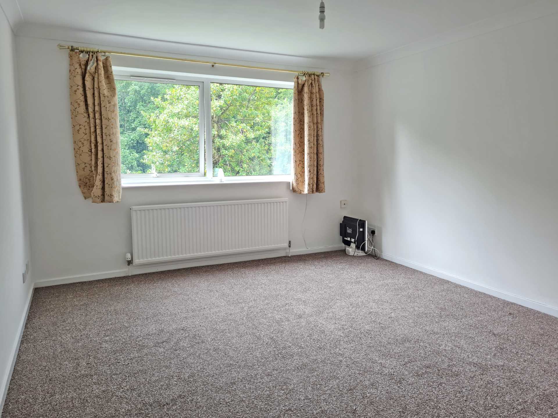 Glengarth, Uppermill, Image 3