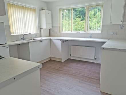 Glengarth, Uppermill, Image 5
