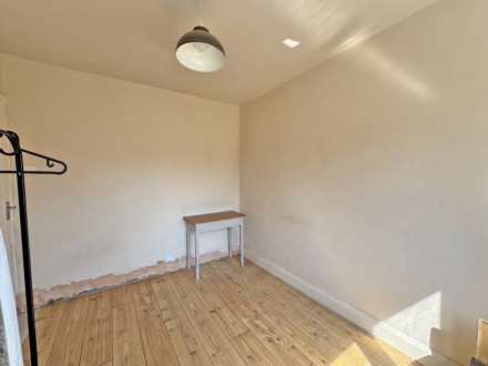 Colville Road, Oldham, Image 10