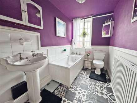 Cowlishaw, Oldham, Image 12