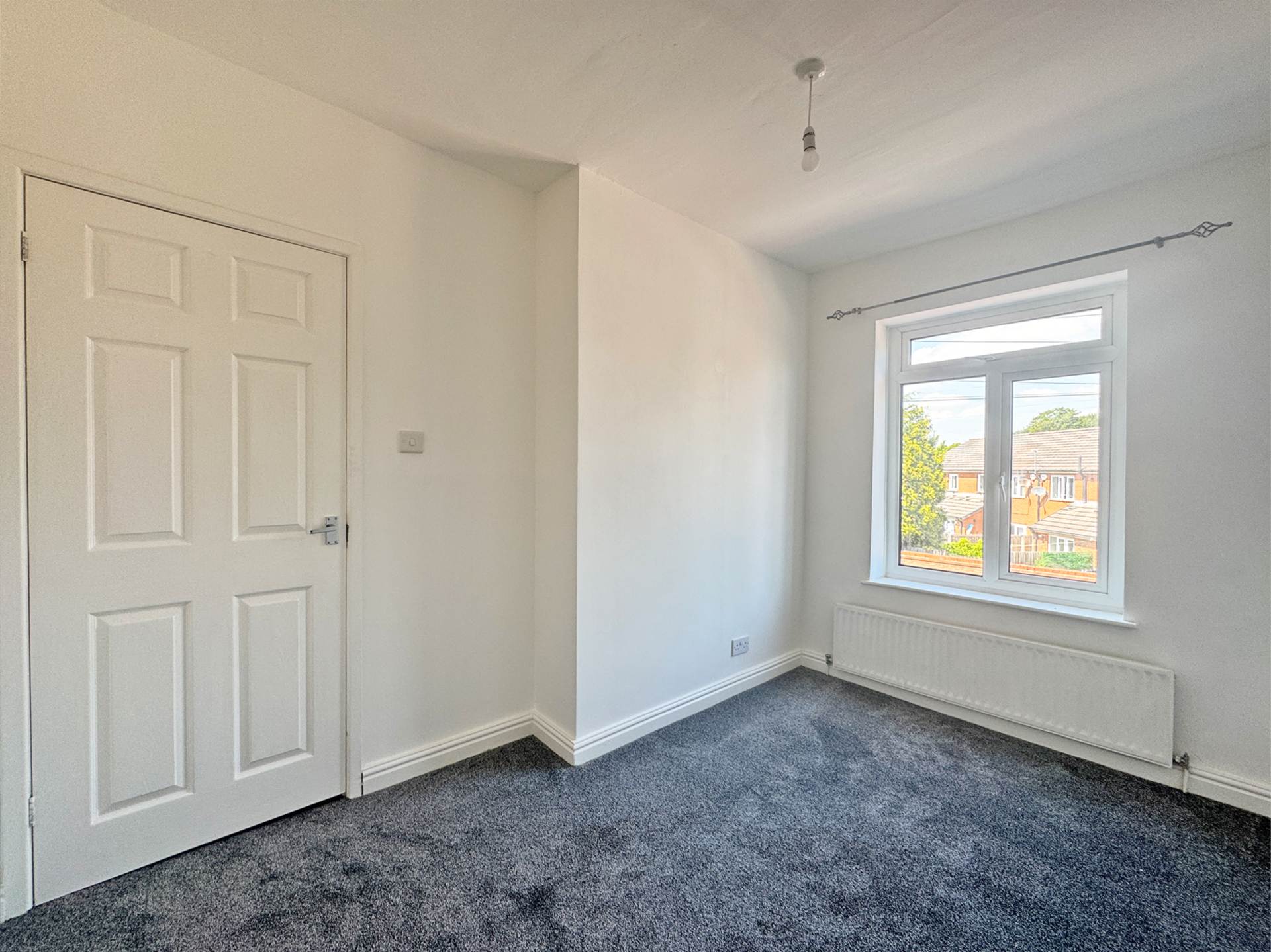 Shaw Road, Royton, Image 5