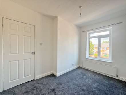 Shaw Road, Royton, Image 5