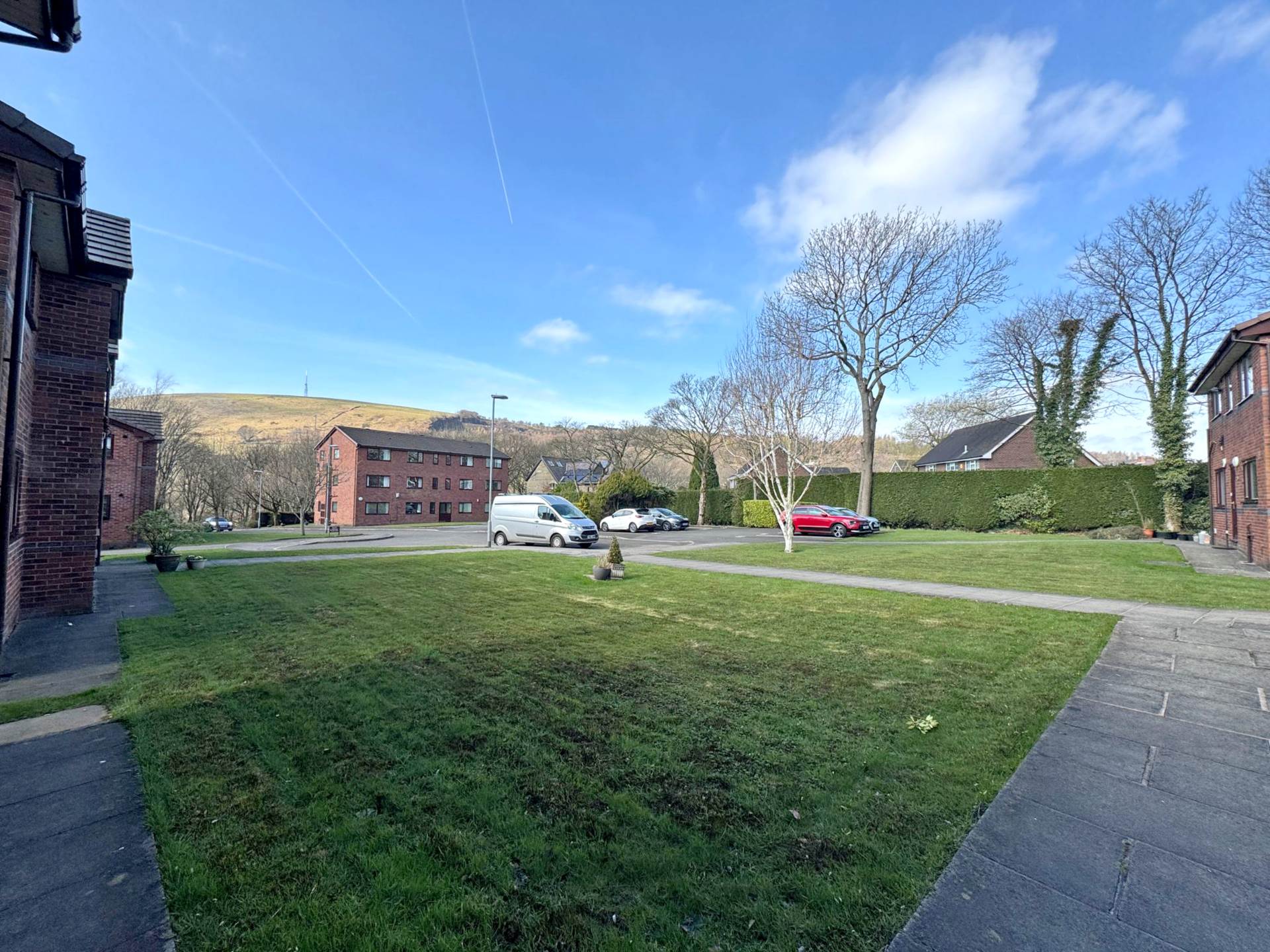 Glengarth, Uppermill, Image 9