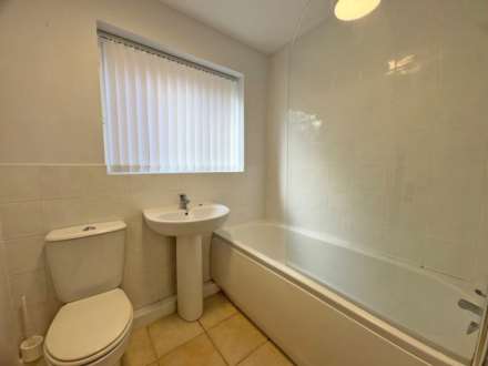 Glengarth, Uppermill, Image 7