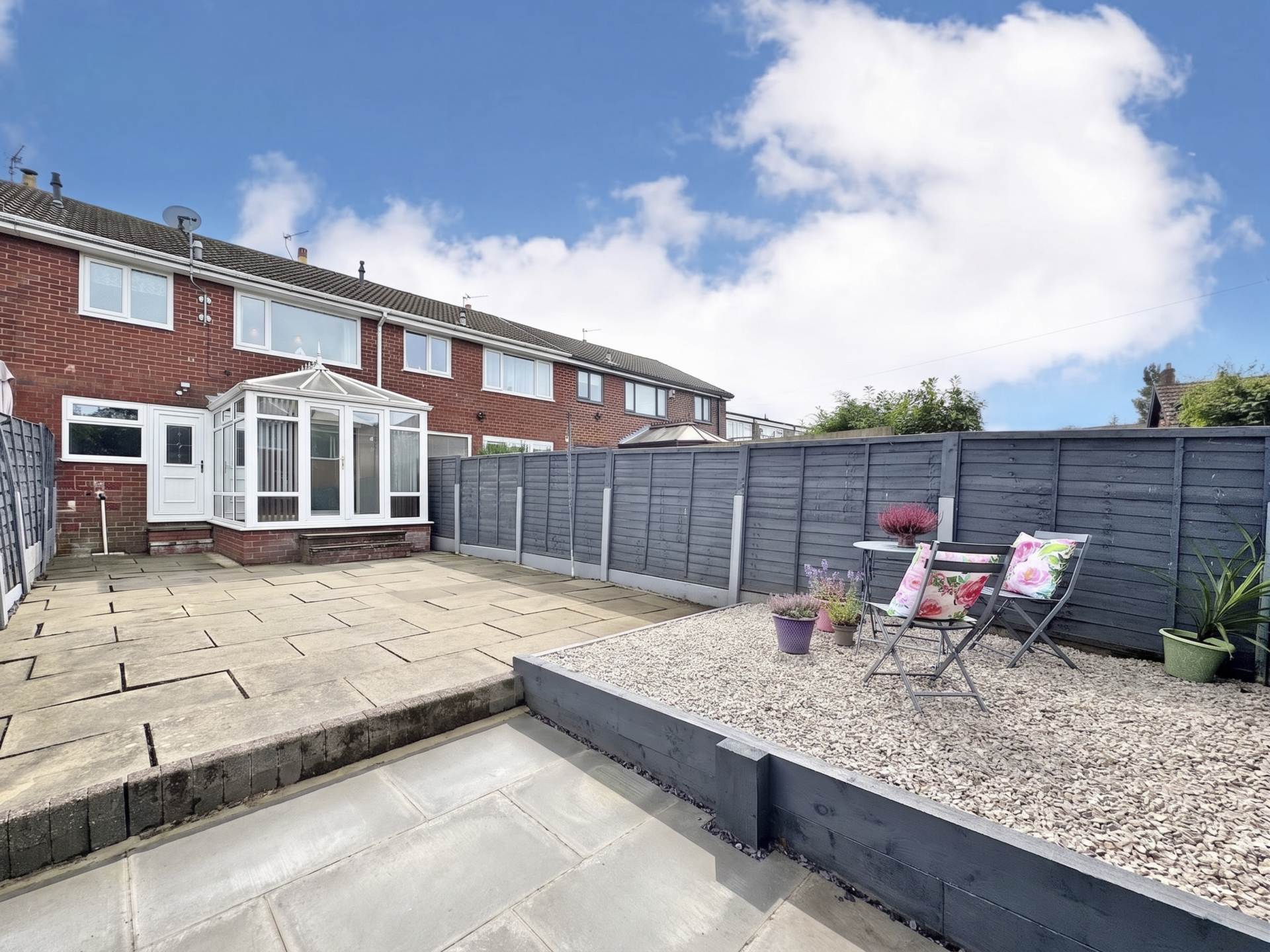 Harewood Drive, Royton, Image 10