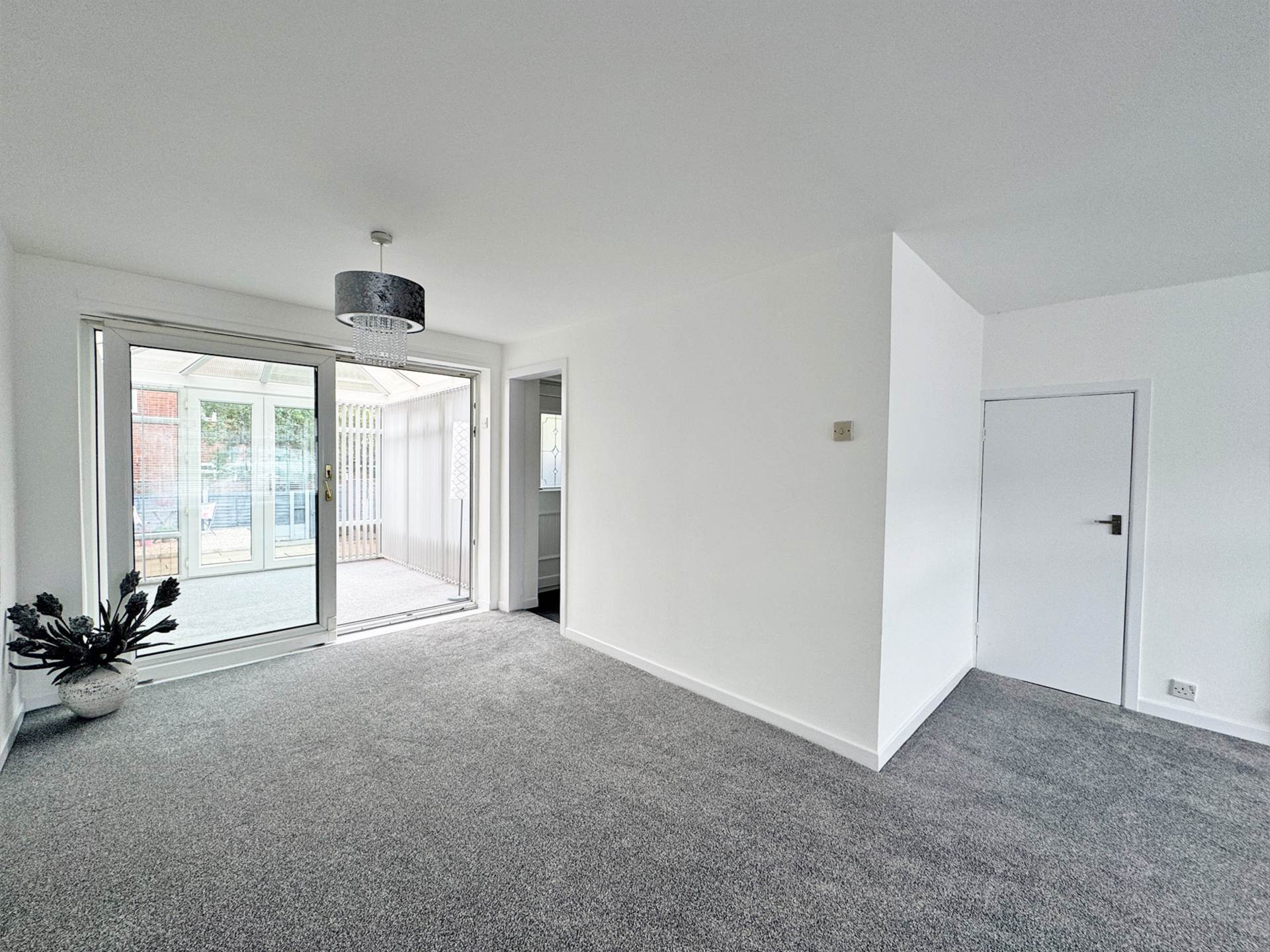 Harewood Drive, Royton, Image 16